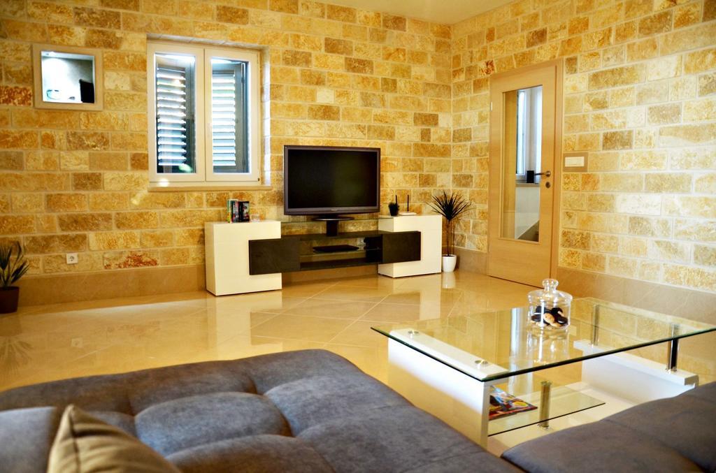 Apartment Luna Постіра Екстер'єр фото
